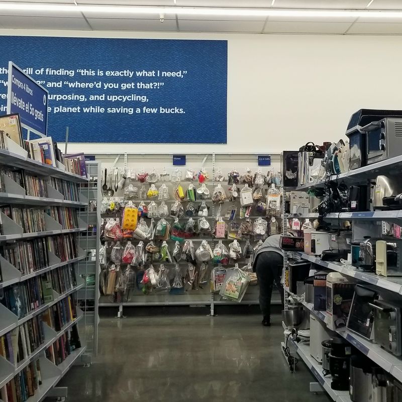 These 11 Enormous Bay Area, California Thrift Stores Are Easy To Get Lost In For Hours - Decor Hint Savers In Alameda Keeps The Racks Rolling