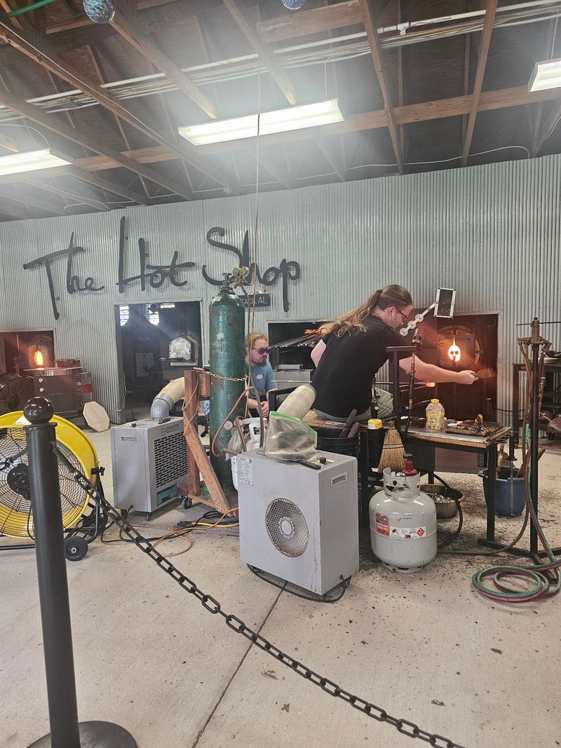Alabama's Premier Public Glass Studio