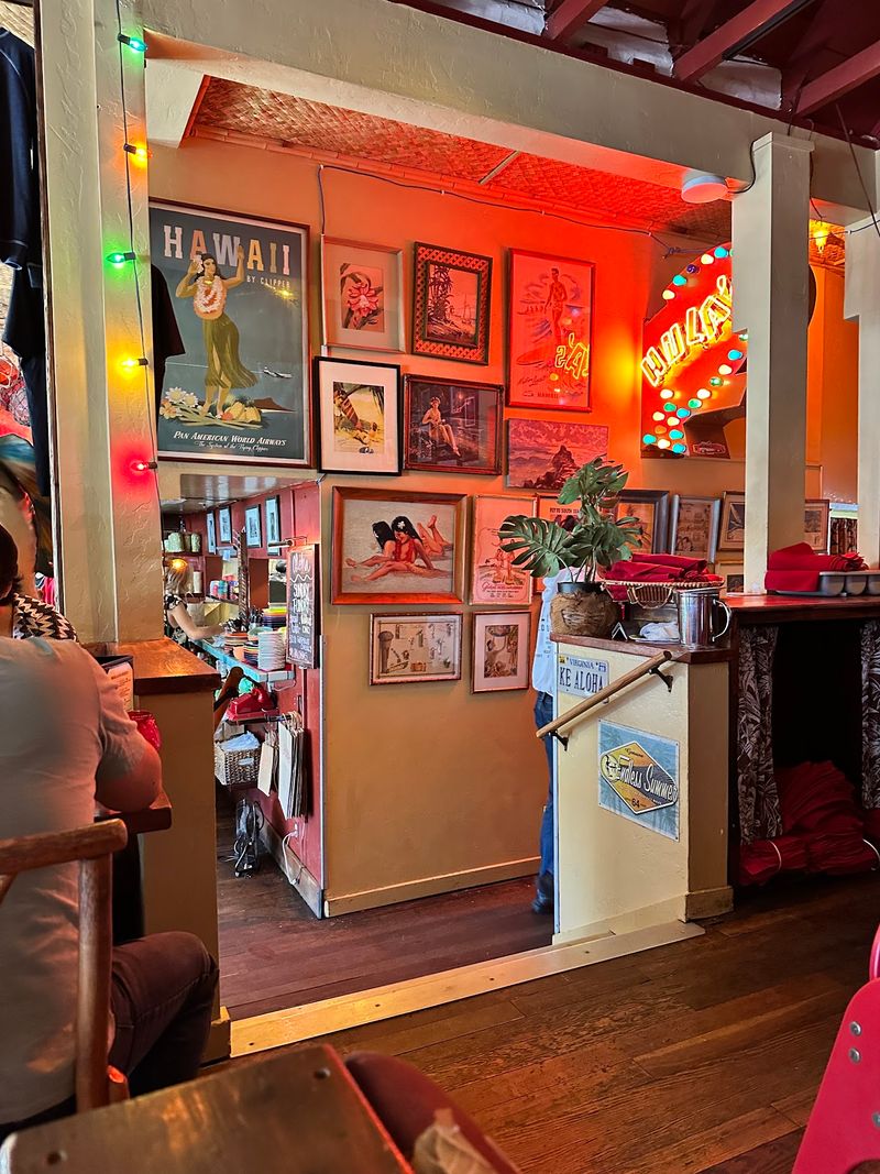 The Retro Tiki Atmosphere