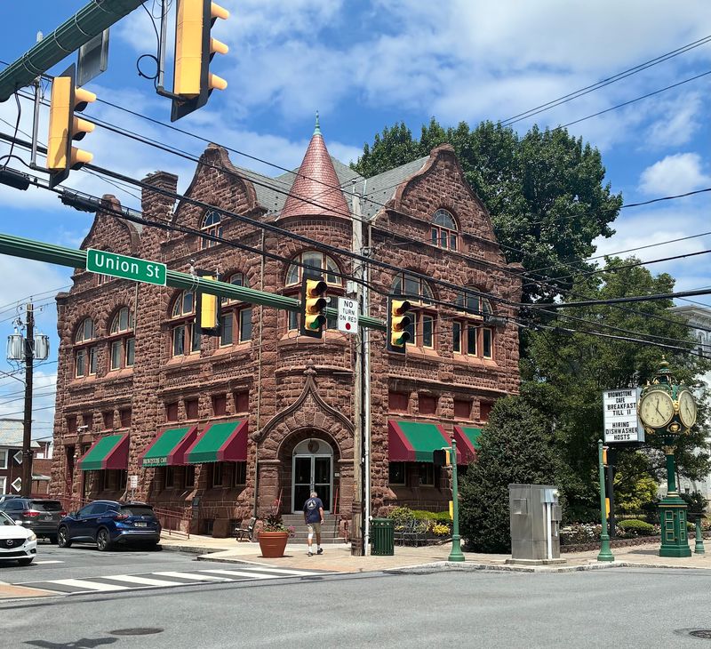 A Bank That Traded Money For Meatloaf