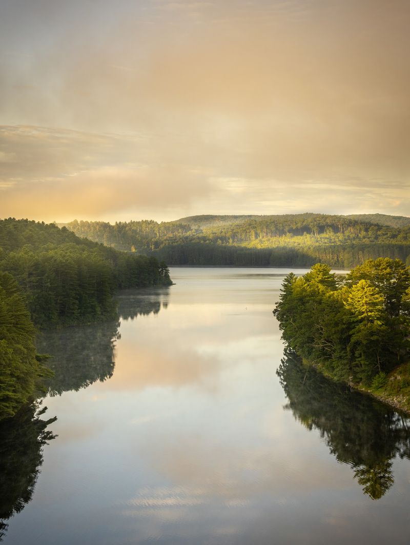 This Enormous Connecticut Reservoir Was Built Over An Entire Forgotten Village - Decor Hint Calm Waters Hide An Extraordinary Past