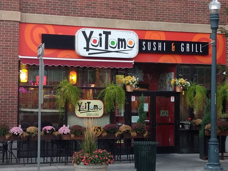 This Idaho All-You-Can-Eat Sushi Restaurant Keeps Fresh Rolls Coming To The Table - Decor Hint Rolls That Never Stop Arriving
