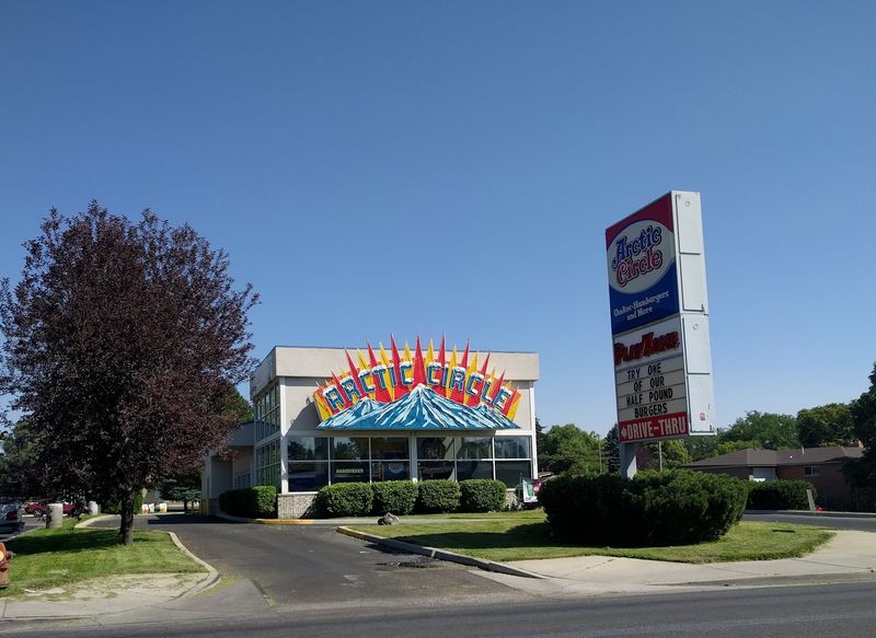A Blue Lakes Boulevard Fixture In Twin Falls