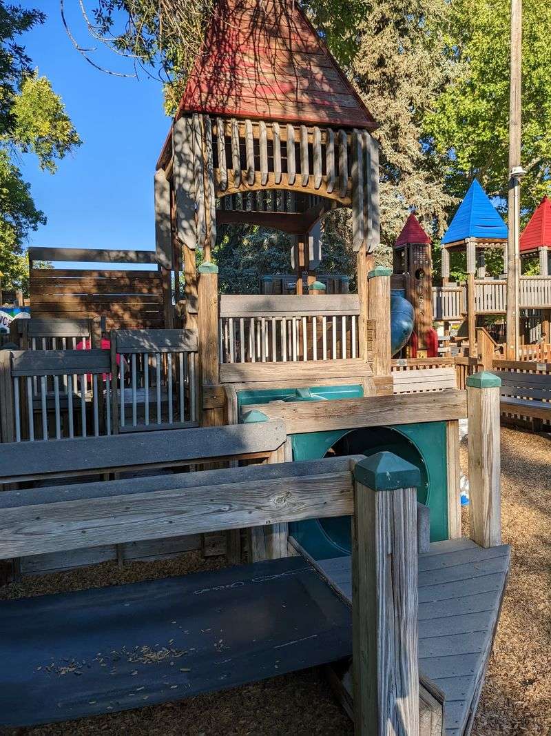 A Wooden Castle in the Heart of Burley
