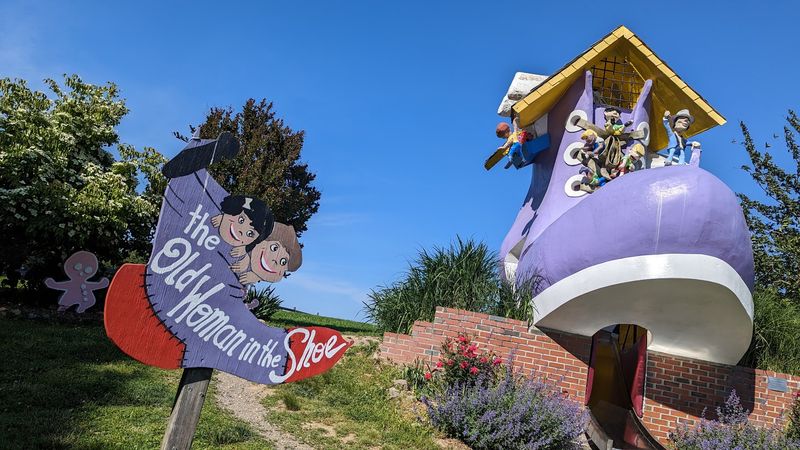 A Storybook Welcome In Howard County