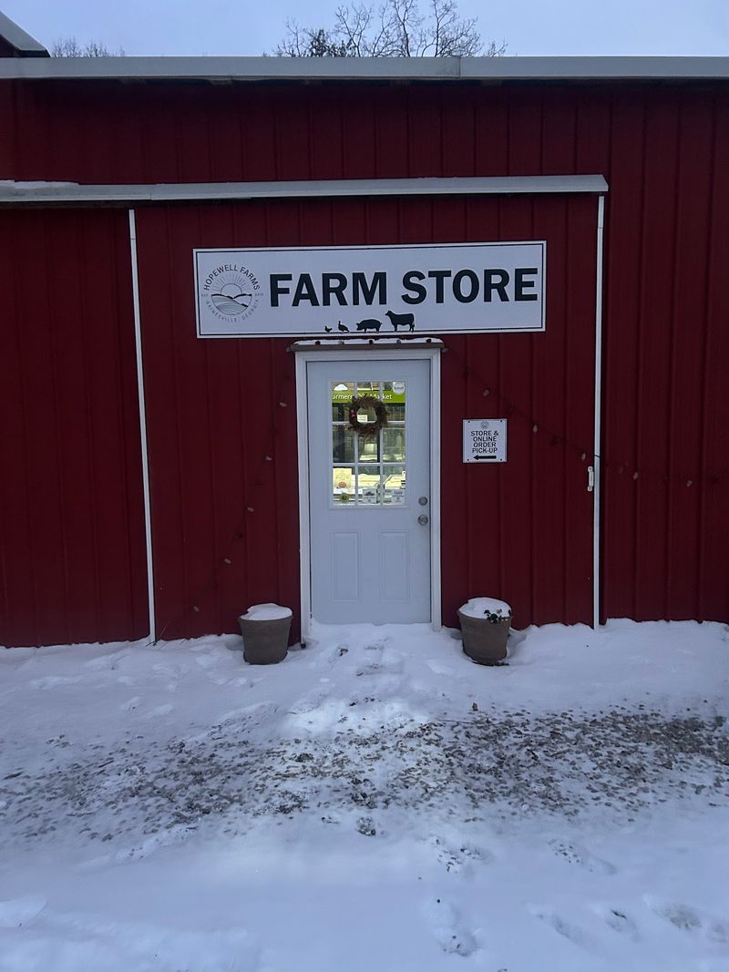 This Middle-Of-Nowhere Georgia Farm Store Sells Fresh Cheese, Butter, And Grass-Fed Goods - Decor Hint The Farm Store That Hides In Plain Sight