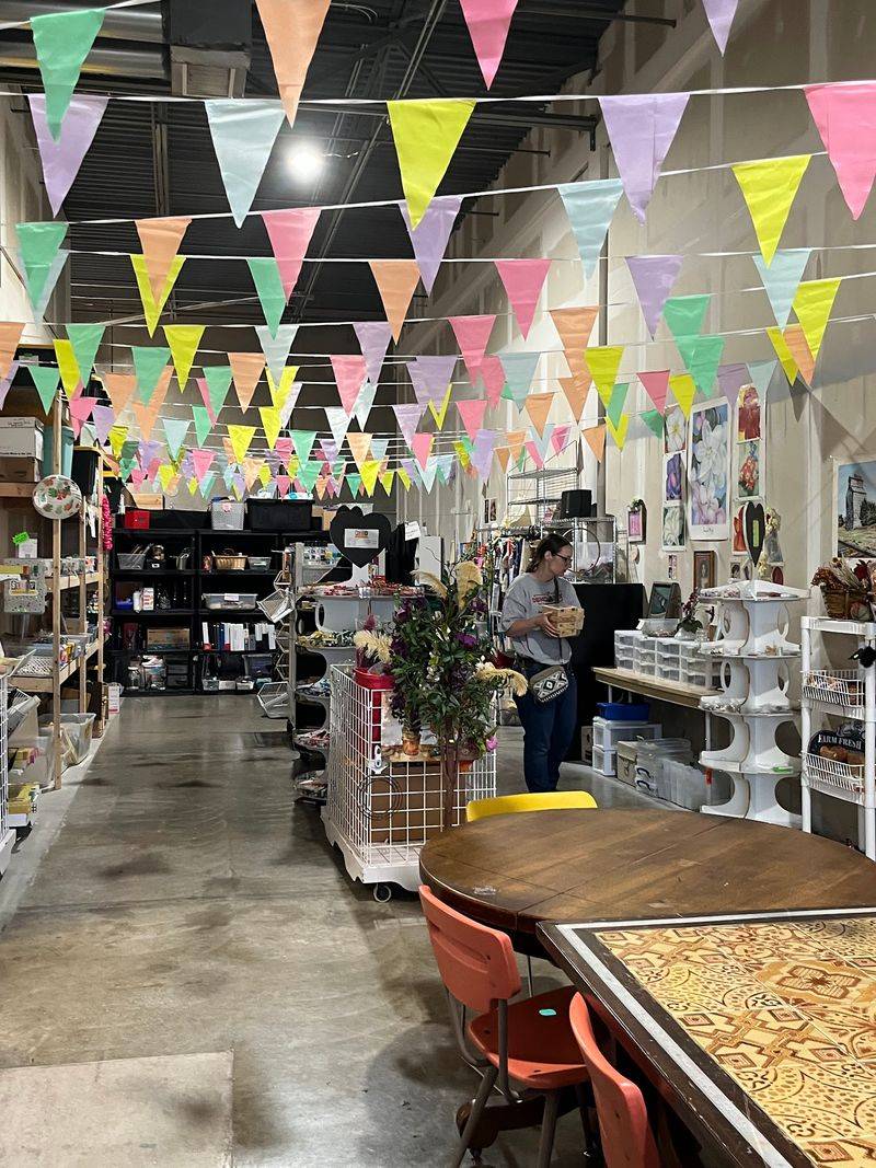 A Creative Reuse Shop on Lincoln's Hill Street