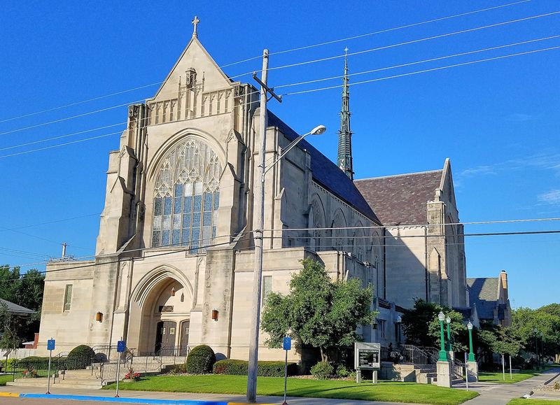 A Limestone Landmark on South Cedar Street