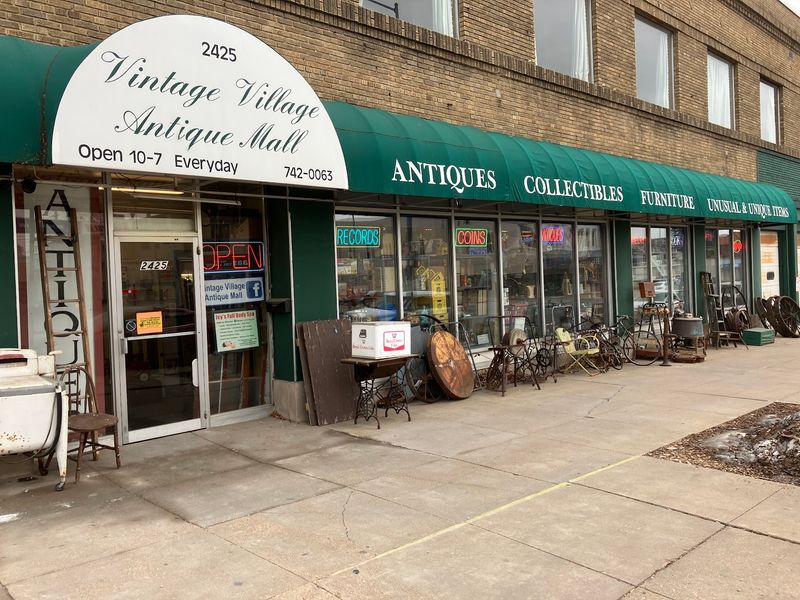An Antique Mall on O Street in Lincoln