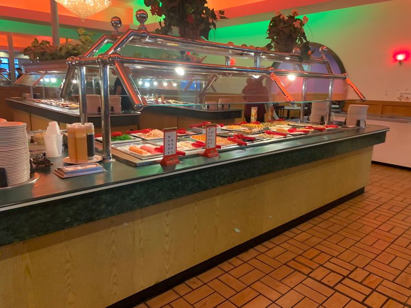 No-Frills Dining Keeps The Focus On The Feast