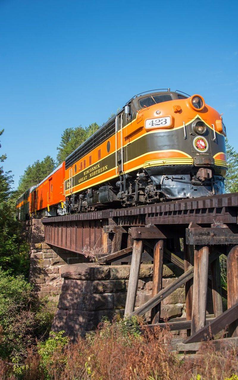 Century-Old Rails Come Alive