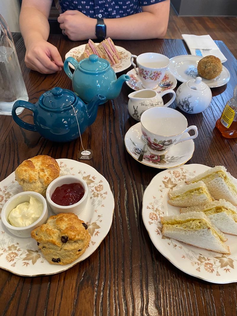 A British Tea Room on Second Street in Hastings