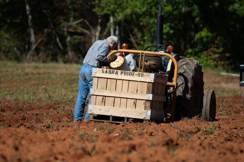 Look Back At The Amish Families Who Arrived Here In 2015