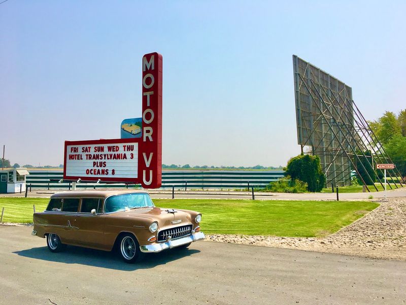 This Vintage Idaho Drive-In Theater Brings All The Simpler-Times Nostalgia Rushing Back - Decor Hint A Highway Landmark in Parma