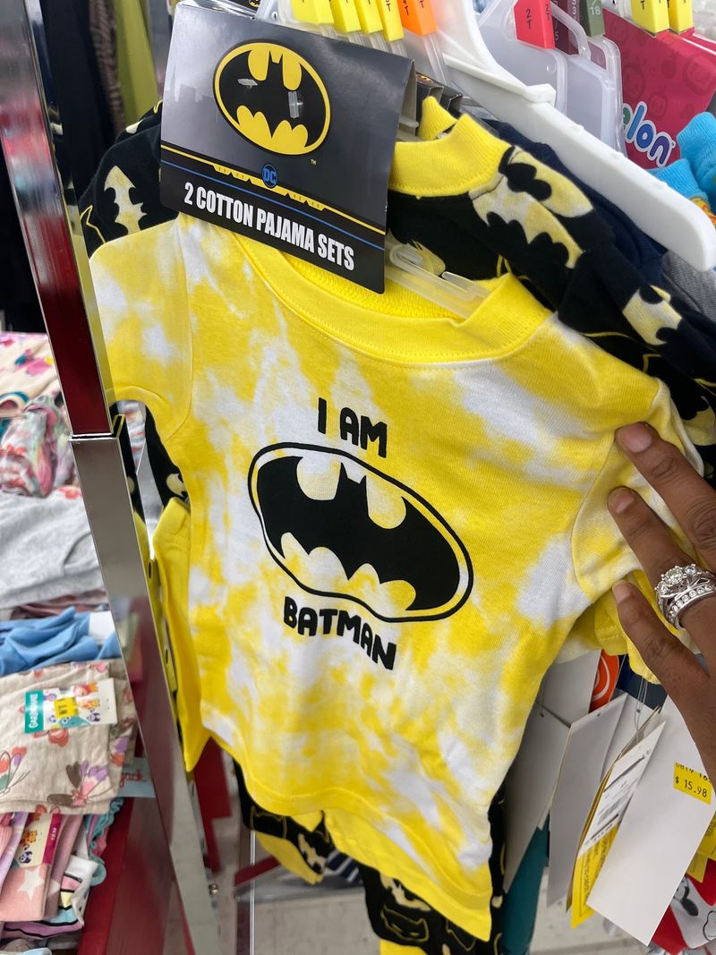 People Drive From All Over Kentucky To Shop At This Enormous Discount Store - Decor Hint Where The Merchandise Comes From