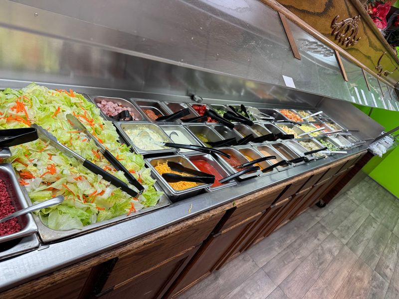 Fried Chicken, Pork Chops And Banana Pudding Fill Your Plate At This Long-Standing Florida Country Buffet - Decor Hint Salad Bar Surprises