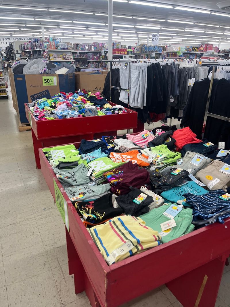People Drive From All Over Kentucky To Shop At This Enormous Discount Store - Decor Hint Groceries, Sneakers, Blinds, And Everything Between