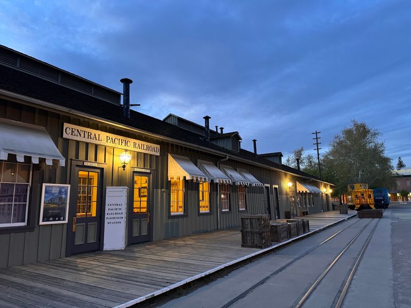 Tickets Are Already Selling For California’s Magical Christmas Train To The North Pole - Decor Hint Booking Opened In Mid-September