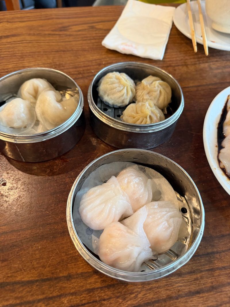 Dim Sum Carts Still Roll From Table To Table At This Florida Restaurant - Decor Hint Where Kon Chau Lands