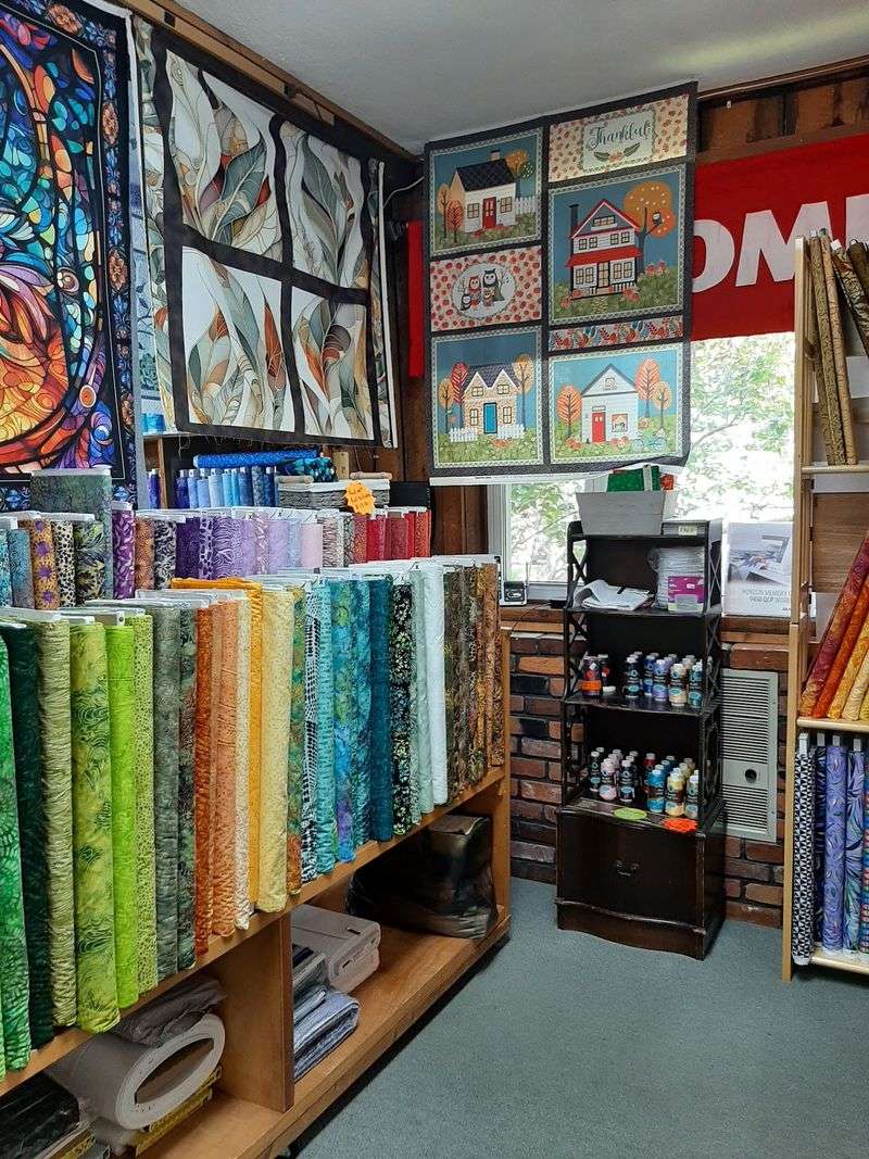 Bittersweet Fabric Shop Retreat House, Boscawen