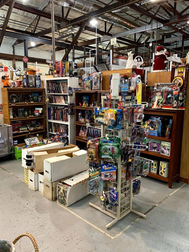 Aisles Of Vintage Toys And Retro Games Make This South Carolina Store Easy To Browse For Hours - Decor Hint Retro Games Worth Examining