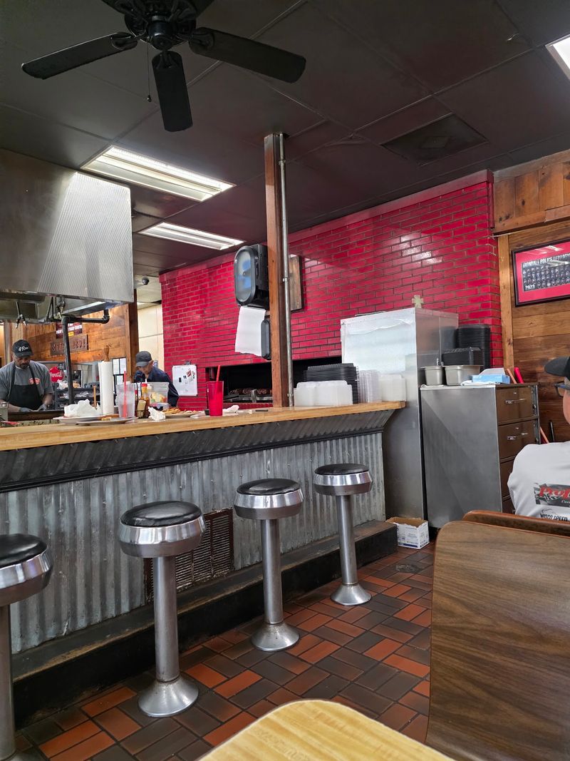 This Alabama BBQ Joint Has Been Serving Since 1891 – And It's Still Worth The Drive - Decor Hint Give The Drive Purpose