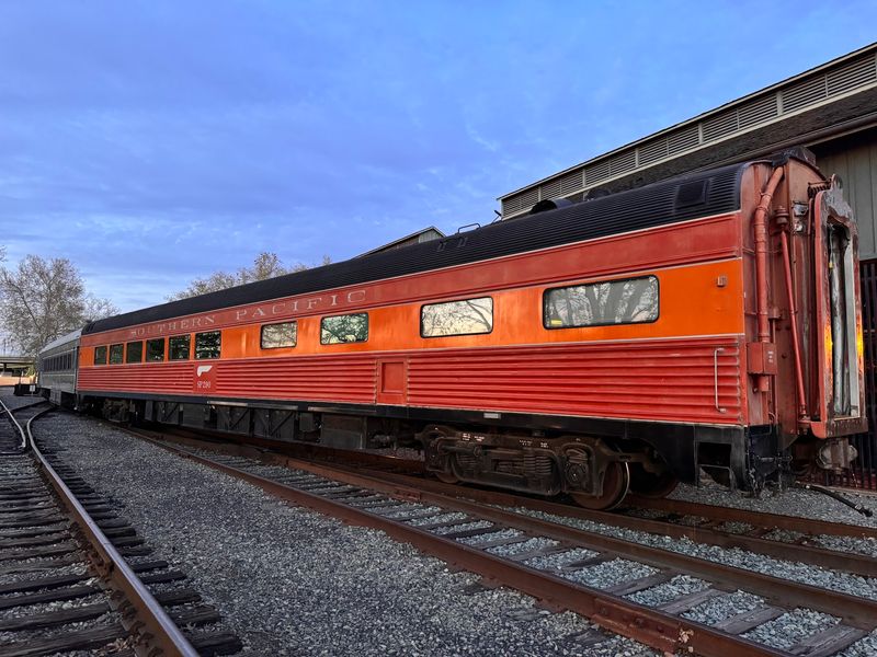 Tickets Are Already Selling For California’s Magical Christmas Train To The North Pole - Decor Hint Four Evening Departures Fit Different Routines