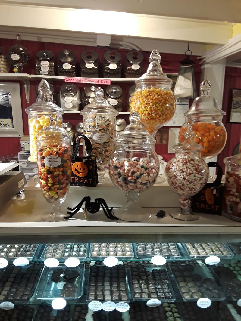 Seasonal Treats Transform The Displays