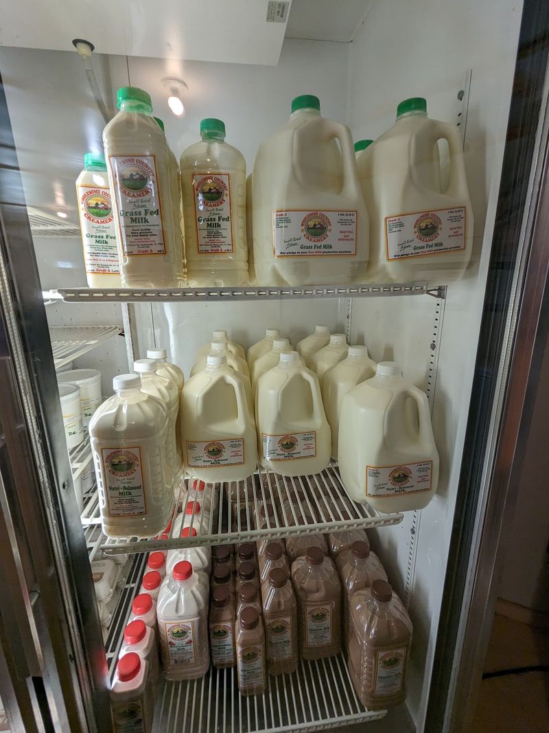 This Tiny Amish Creamery In North Carolina Is The Kind Of Place People Drive Out Of Their Way To Find - Decor Hint Pick Up Milk With The Cream Still Rising To The Top