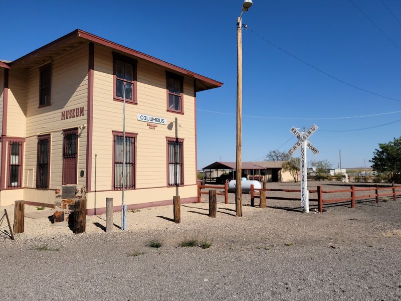 Columbus, Luna County