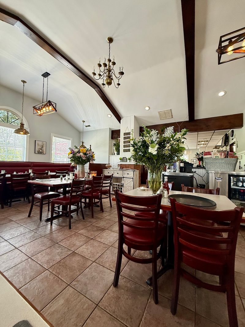 Country Corner Restaurant, Bethany