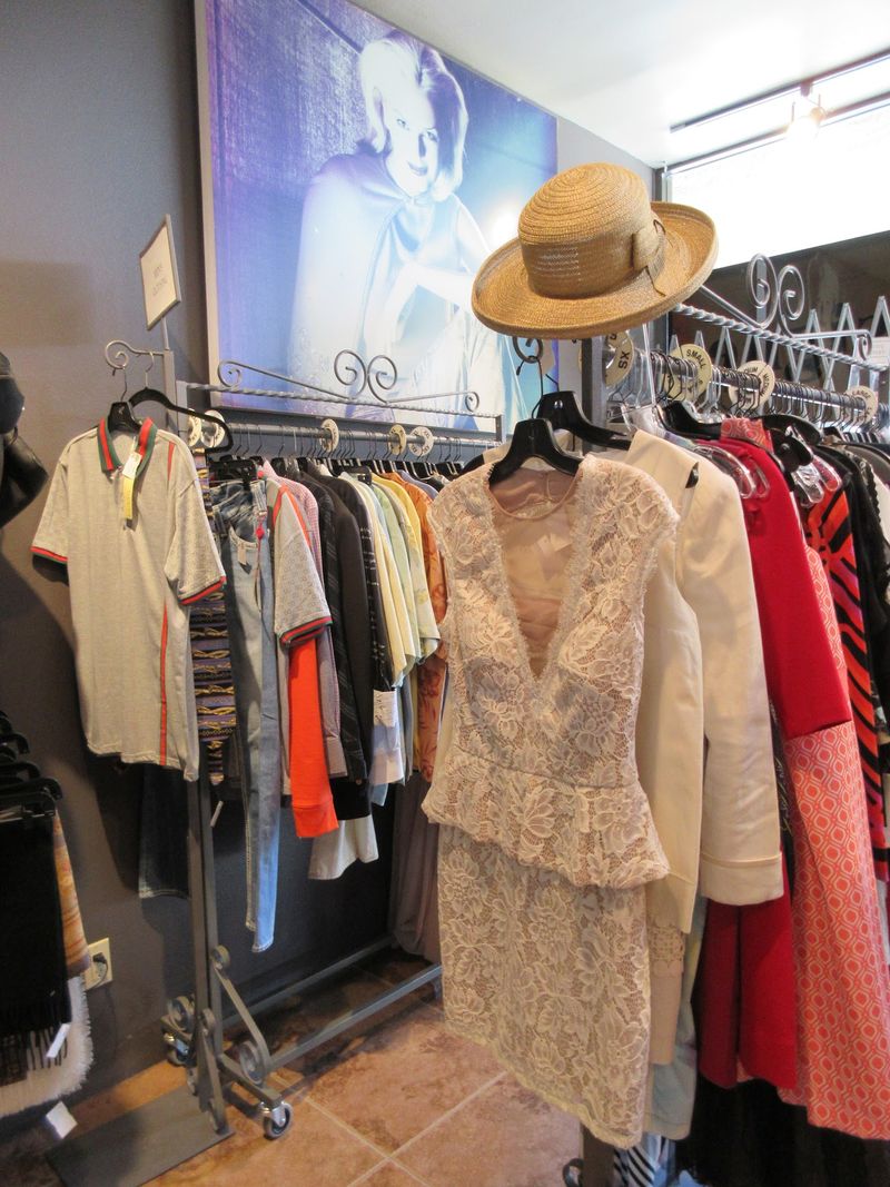 9 California Consignment Centers Where You Can Score Premium Brands For Cheap - Decor Hint Affordable Designer Consignments, Palm Desert