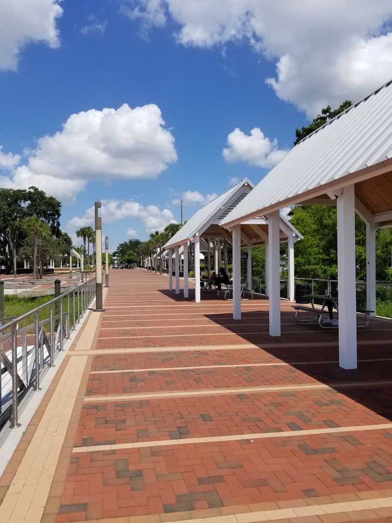 This 50-Foot Florida Tower Was Built With A Stone From Every State - Decor Hint The Park, the Lake, and the Boardwalk