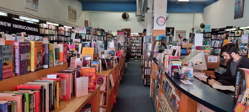 Small World Books, Venice
