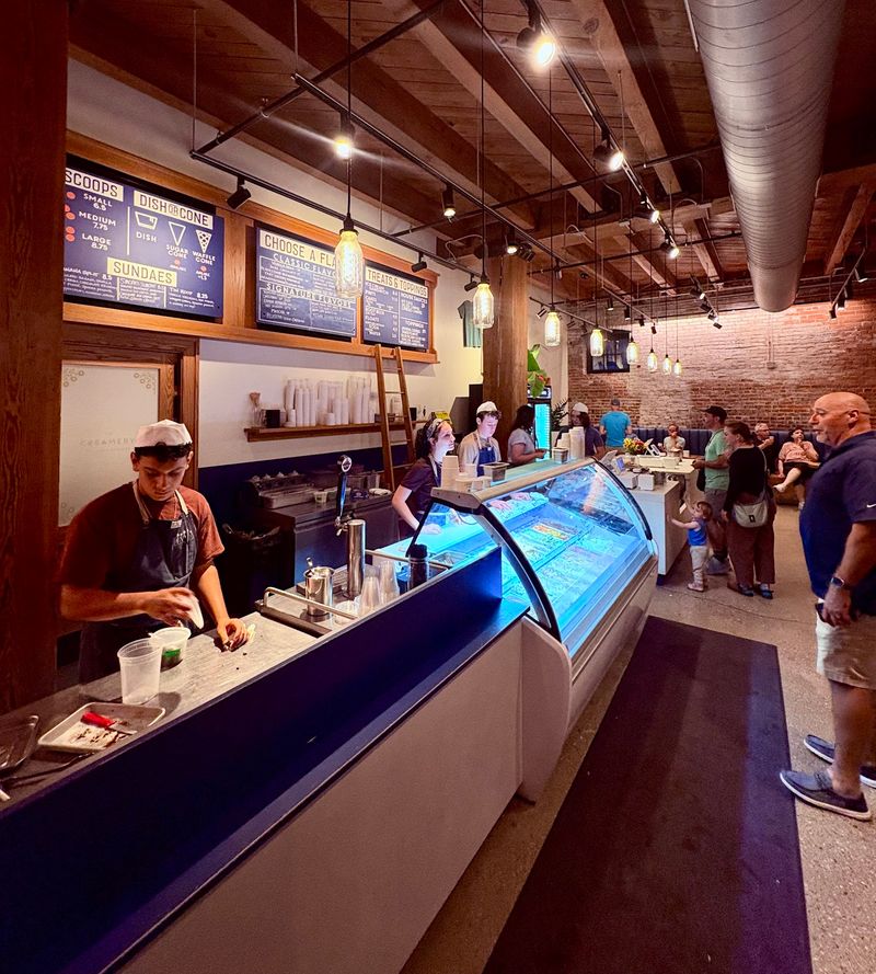 Expect A Line At This Nebraska Ice Cream Shop Even Right Before It Closes - Decor Hint Why the Line Never Really Disappears