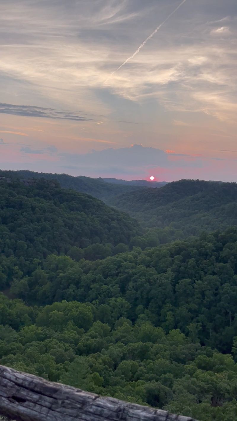 Chase The Views From Chimney Top Rock