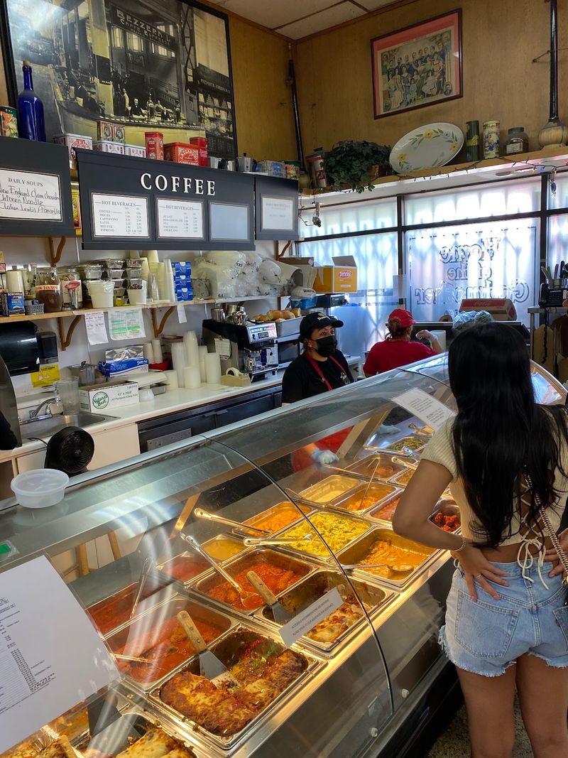 This Southern California Italian Bakery Draws Long Lines For Fresh Bread And Legendary Sandwiches - Decor Hint Shop The Italian Market Aisles