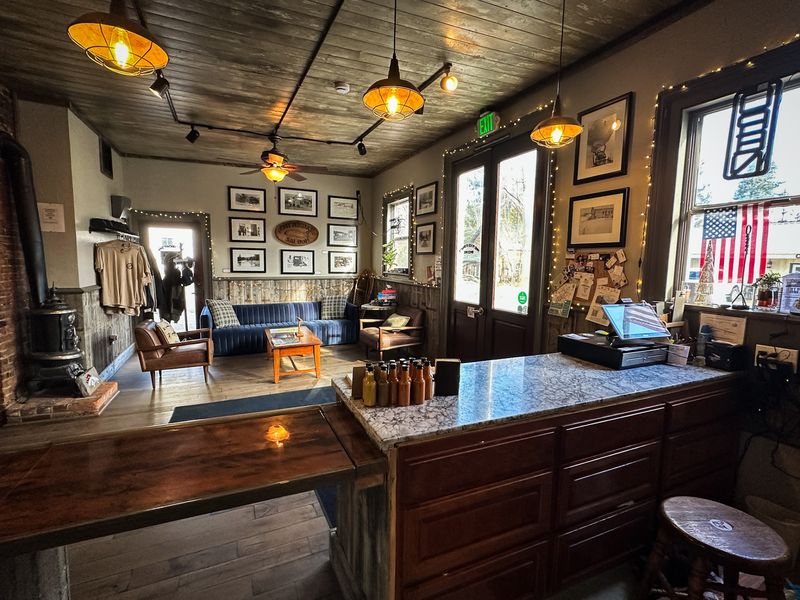 Pub Comfort Inside A Building From 1862 At Cutthroat Tavern
