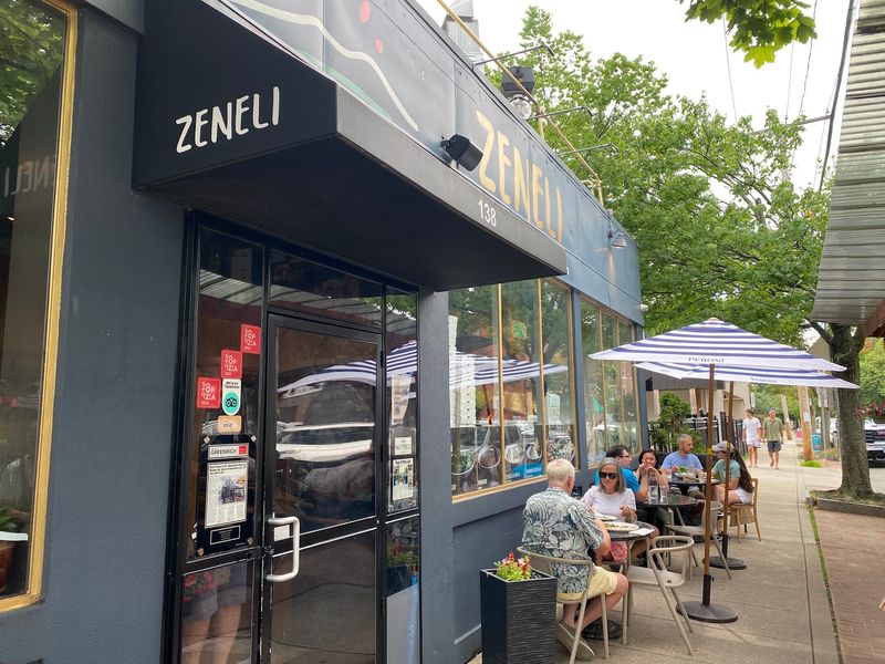 ZENELI Pizzeria E Cucina Napoletana