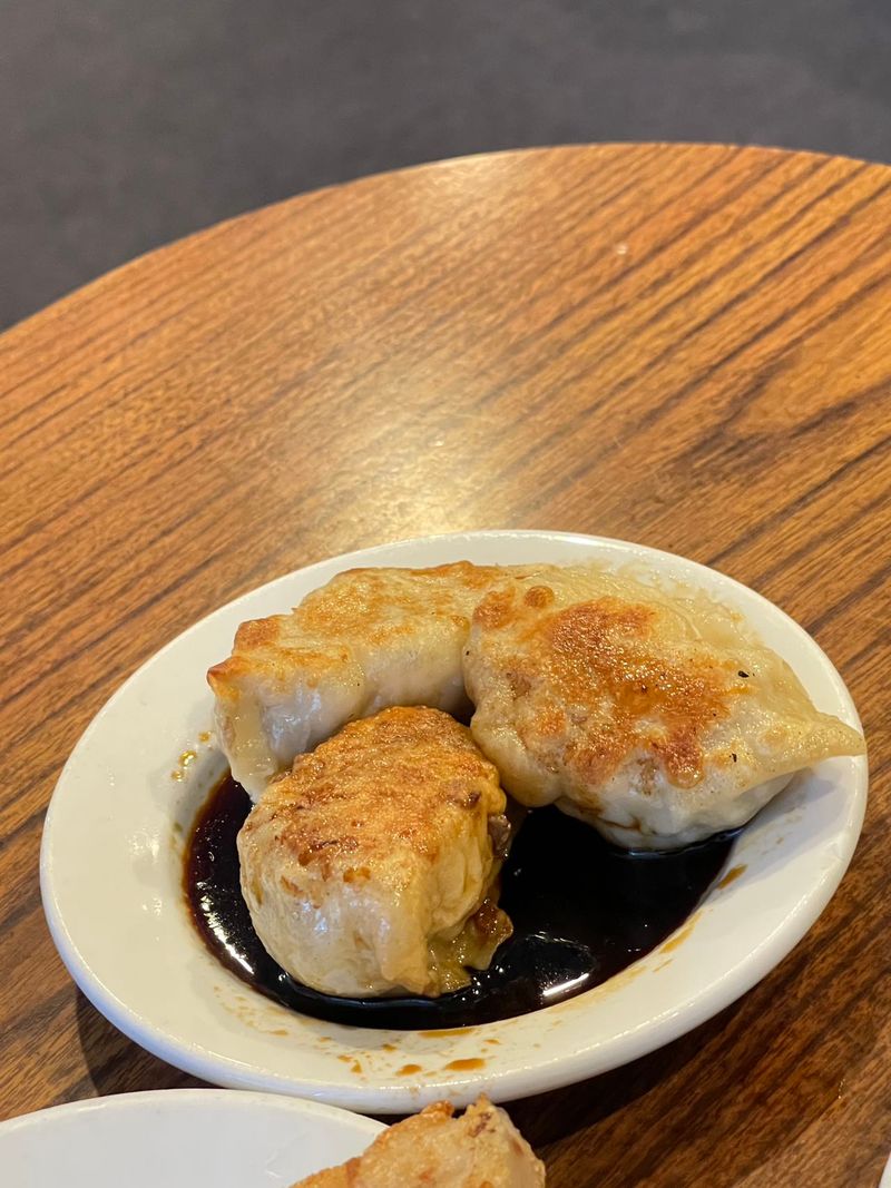 Dim Sum Carts Still Roll From Table To Table At This Florida Restaurant - Decor Hint The Fried Side of the Order