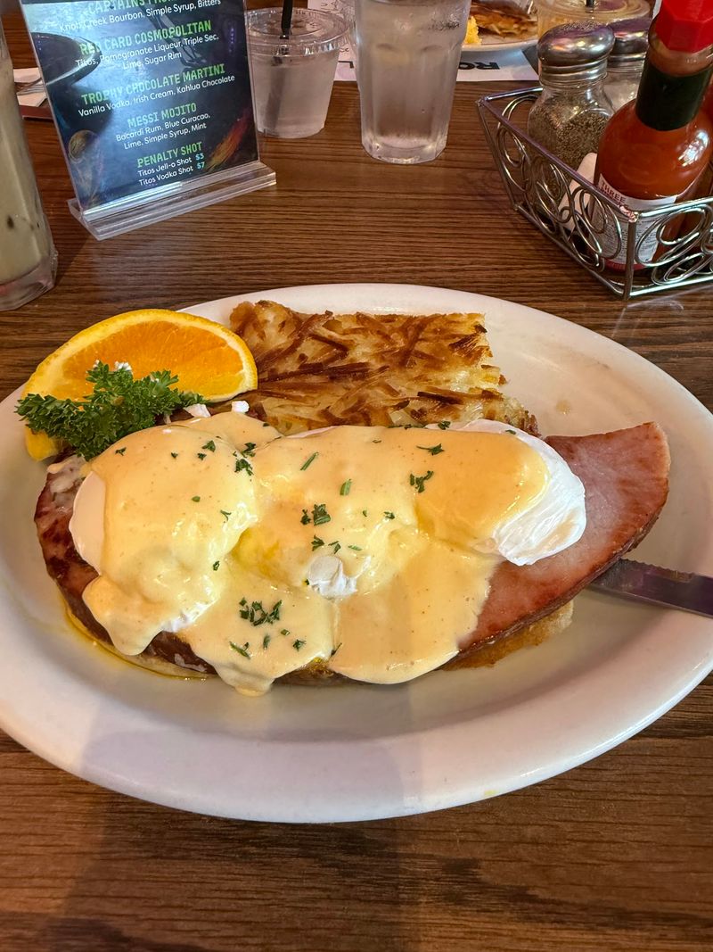 Classic American Diner Cooking, Done Carefully