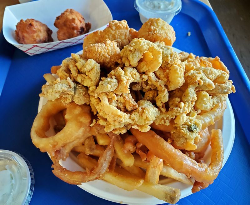 Whole Belly Clams Worth The Detour