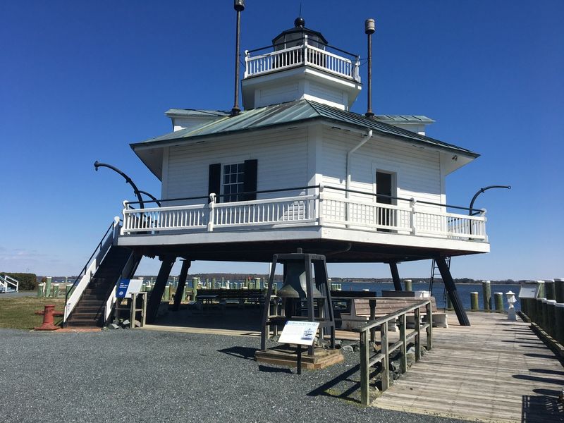 This Magical Maryland Town Looks Like It Belongs In A Fairy Tale - Decor Hint Climbing The Hooper Strait Lighthouse