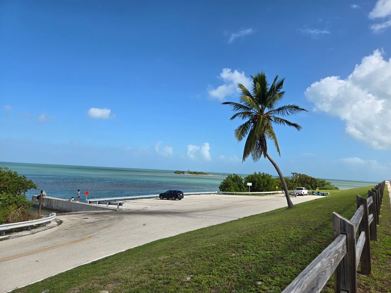 Parking, Hours and Getting There from the Mainland