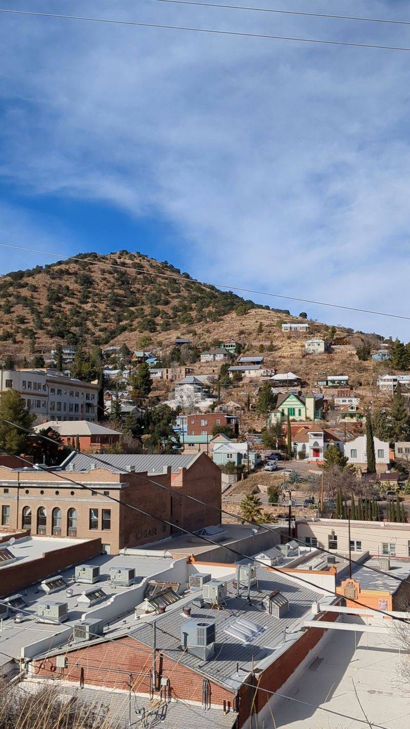 This Dreamy Arizona Mining Town Still Feels Wonderfully Offbeat - Decor Hint Sky Islands And Stargazing