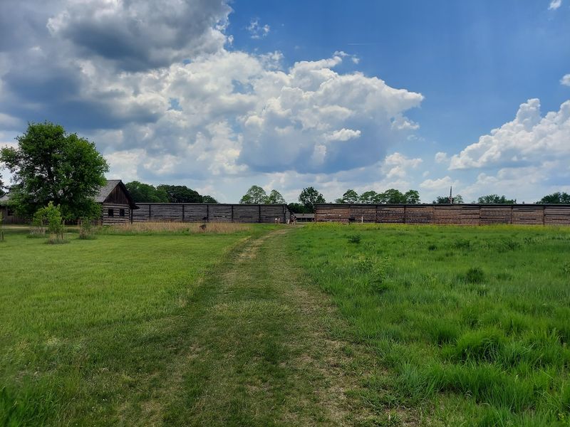 Inside This Nebraska Park Sits A Log Fort Rebuilt Exactly Where Soldiers Guarded The Missouri In 1820 - Decor Hint Lewis and Clark's Footprints