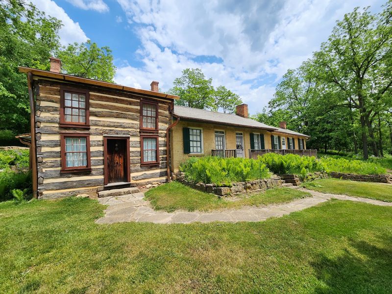 10 Best Must-See Attractions In Wisconsin For An Unforgettable Statewide Road Trip - Decor Hint Pendarvis, Mineral Point