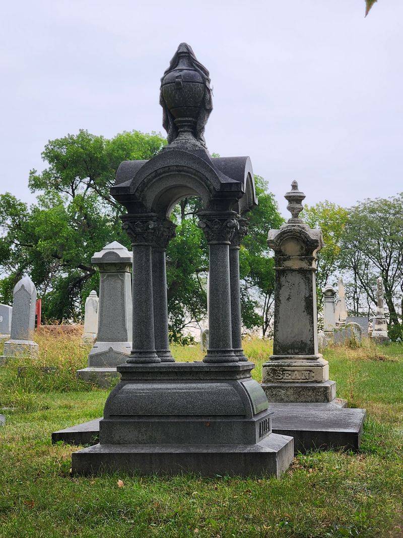 Prospect Hill Cemetery In Omaha