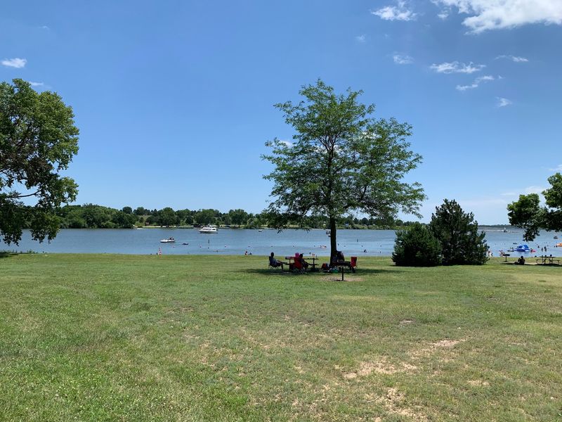 Nebraska Has A Lake With Sandy Swimming Beaches Hundreds Of Miles From The Nearest Ocean