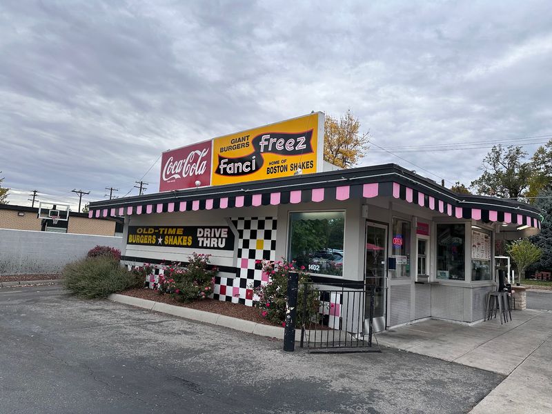 Sample Fry Sauce, Finger Steaks And Ice Cream At These 8 Idaho Roadside Counters Families Circle Back To